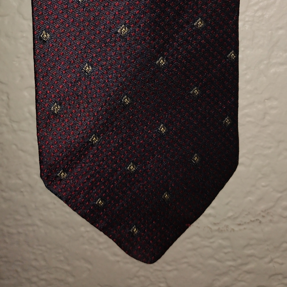 Necktie